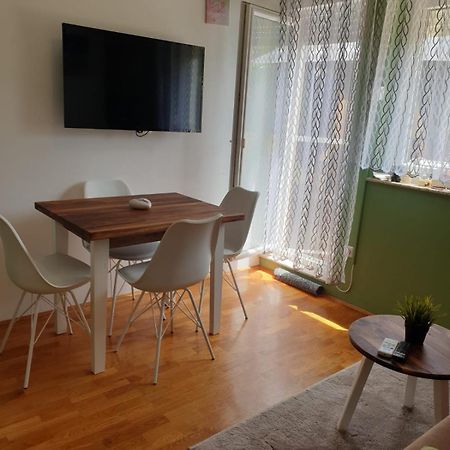 Apartments Glibo เซรส ภายนอก รูปภาพ